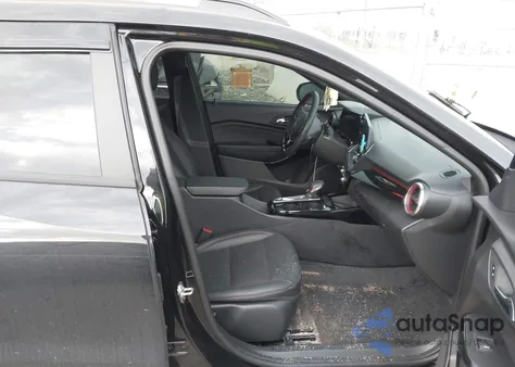 2025 Chevrolet Trax Fwd 2Rs z USA, uszkodzony, nr VIN KL77LJEP1SC196787